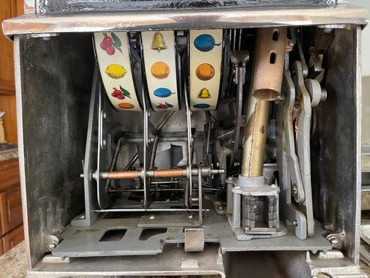 1910 Mills The Operator's Bell Slot Machine Image