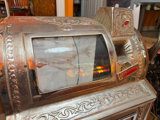 1920s Mills Spearmint Slot Machine Top Curved Glass