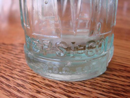 1924 Pepsi Cola Double Dot Bottle Rare Barrel Pattern Image