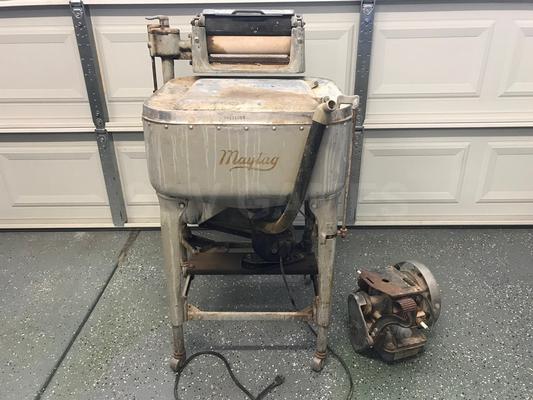 1927 Maytag Wringer Washing Machine