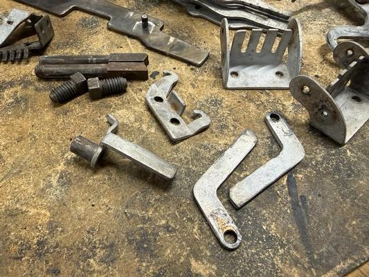 1930s to 1940s Jennings Slot Machine Parts Image