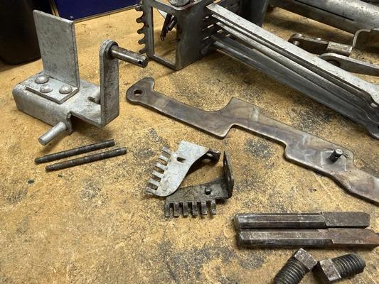 1930s to 1940s Jennings Slot Machine Parts Image