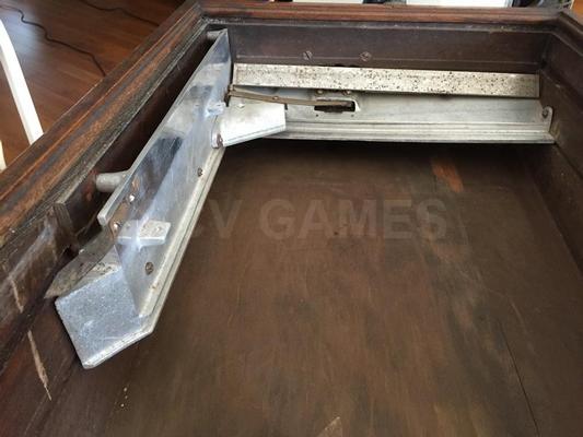 1932 Gottlieb Play-Boy Mechanical Pinball Machine Image