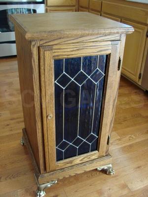 1933 Mills 25 Cent Castle Front Slot Machine Image