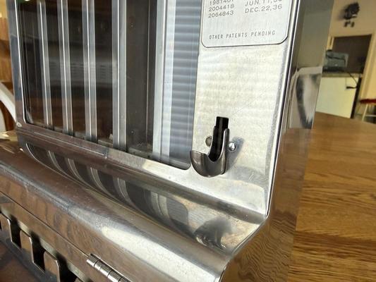 1936 Mills Automatic One Cent Gum Vending Machine Image