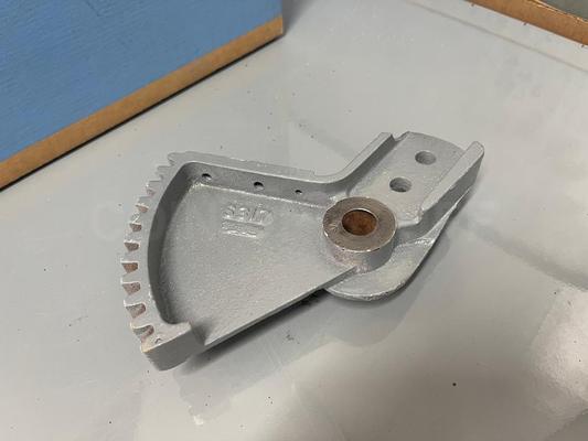 1940's Maytag 72 Dual Cylinder Motor Parts Image
