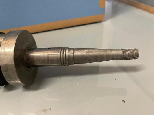 1940's Maytag 72 Dual Cylinder Motor Parts Image