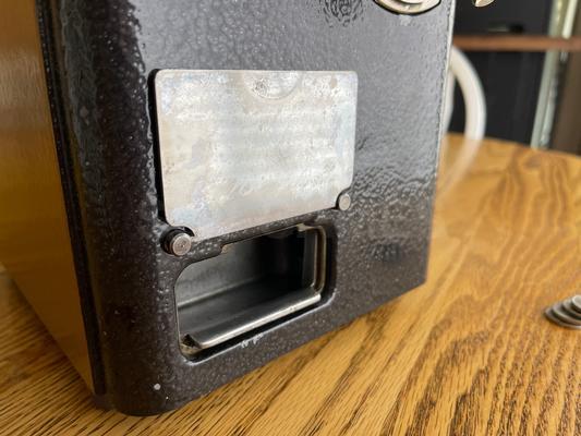 1940's Mills Vest Pocket Slot Machine Trade Stimulator Image