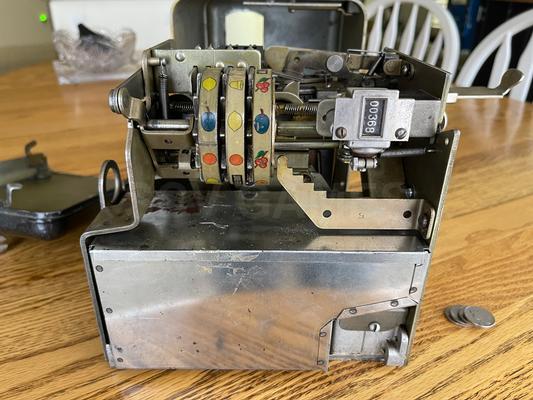 1940's Mills Vest Pocket Slot Machine Trade Stimulator Image