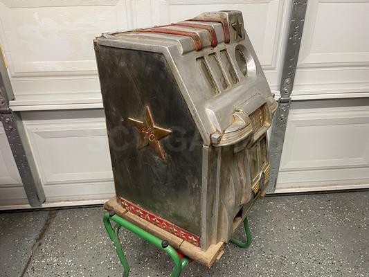 1946 Pace Deluxe Bell Slot Machine Empty Case Image