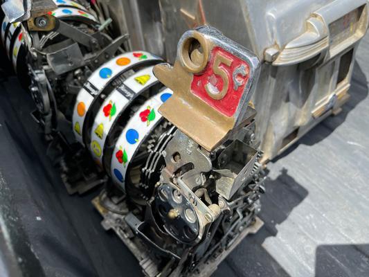 1950's Pace Slot Machine Mechanisms Image