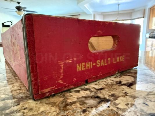 1950s Vintage Royal Crown Cola Wooden Crate Image