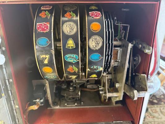 1961 Alstate Space Jet Bell Slot Machine Image