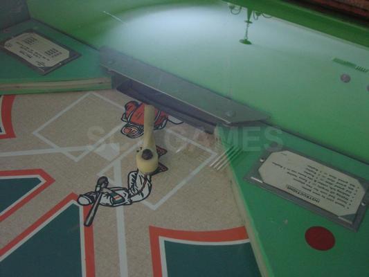 1968 Williams Ball Park Pinball Pitch and Bat Pinball Image