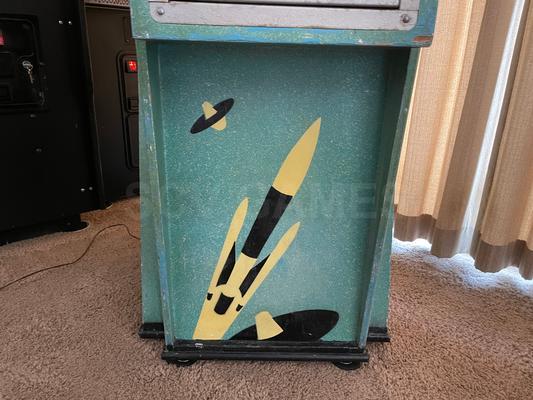 1969 Chicago Coin Apollo Moon Shot Rifle Arcade Machine Image