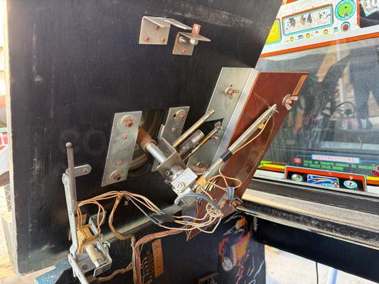 1969 Chicago Coin Apollo Moon Shot Rifle Arcade Machine Image