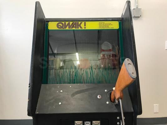 1974 Atari Qwak! Upright Arcade Video Machine Image