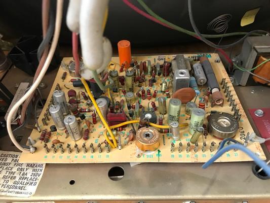 1974 Atari Qwak! Upright Arcade Video Machine Image