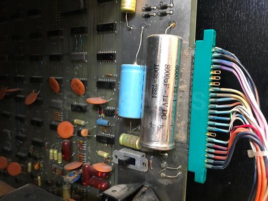 1974 Atari Qwak! Upright Arcade Video Machine Image