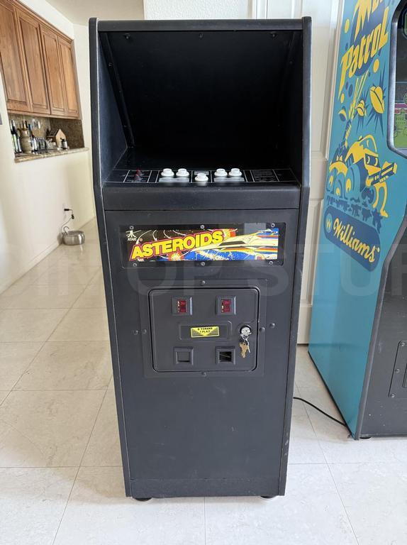 1979 Atari Asteroids Cabaret Arcade Machine