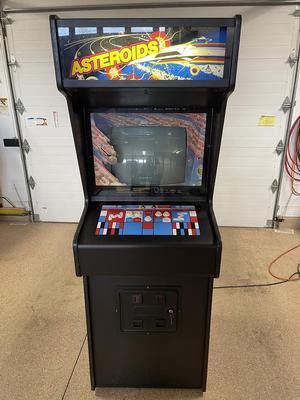 1979 Atari Asteroids Upright Arcade Machine