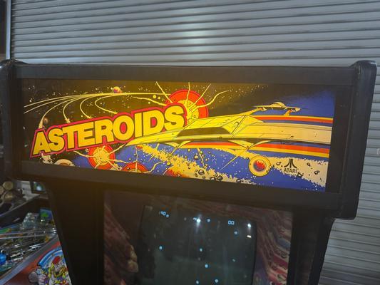 1979 Atari Asteroids Upright Arcade Machine Image