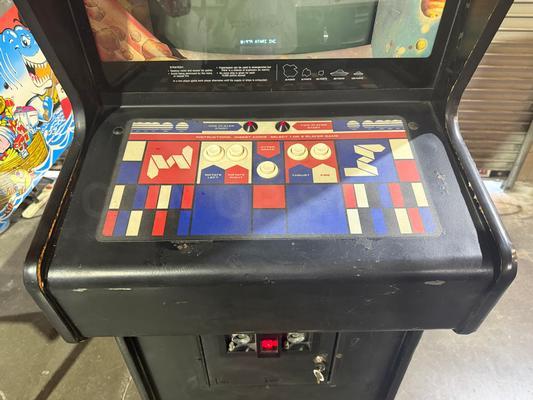 1979 Atari Asteroids Upright Arcade Machine Image
