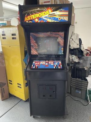 1979 Atari Asteroids Upright Arcade Machine