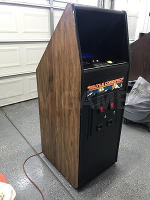 1980 Atari Missile Command Cabaret Arcade Machine Image