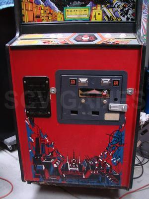 1980 Midway Space Invaders Deluxe Stand Up Arcade Game Image