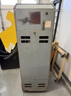1980 Midway Space Zap Cabaret Arcade Machine Image