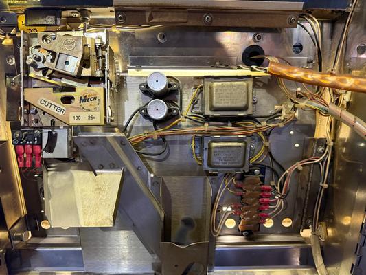 1981 IGT Draw Poker Machine Image