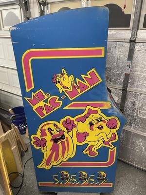 1981 Midway Ms. Pac-Man Upright Arcade Machine Image