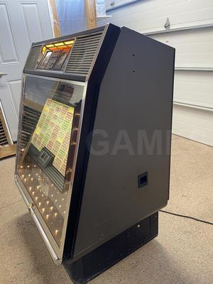 1981 Rowe-AMI R-85 JukeBox Image