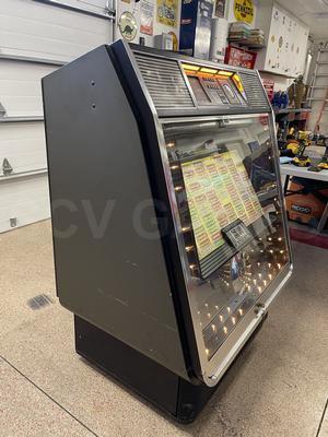 1981 Rowe-AMI R-85 JukeBox Image