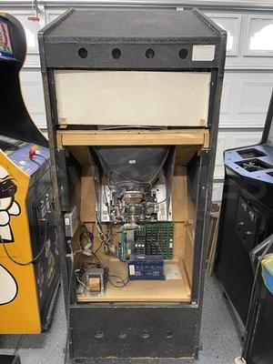 1981 Sega Frogger Upright Arcade Machine Image