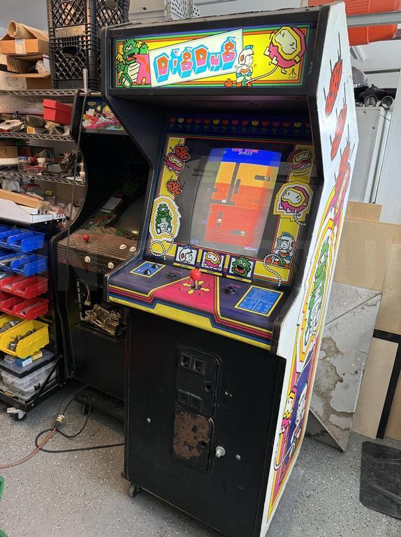 1982 Atari Dig Dug Upright Arcade Machine