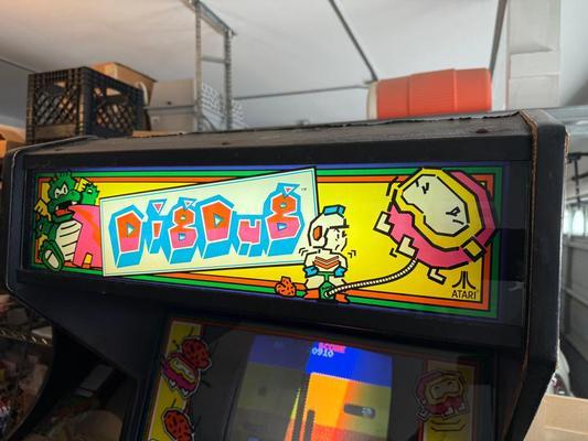 1982 Atari Dig Dug Upright Arcade Machine Image