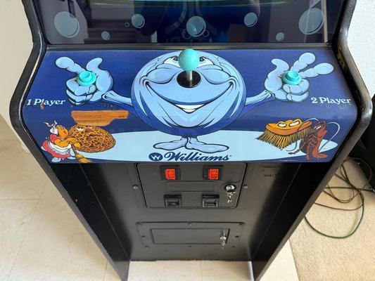 1982 Williams Bubbles Upright Arcade Machine Image