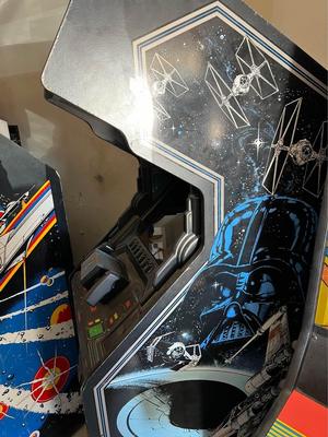 1983 Atari Star Wars Upright Arcade Machine Image