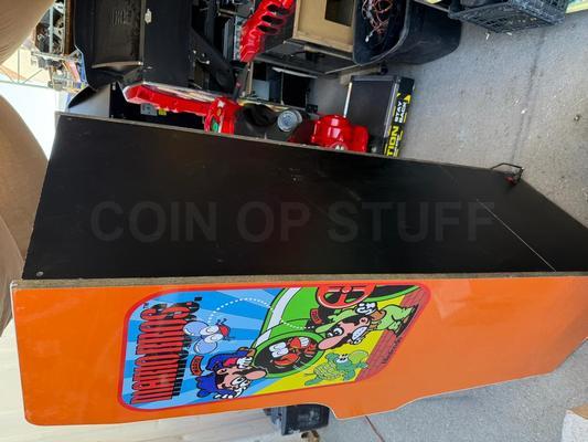 1983 Nintendo Mario Bros Upright Arcade Machine Image