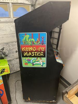 1984 Nihon Bussan Kung-Fu Master Upright Arcade Machine Image