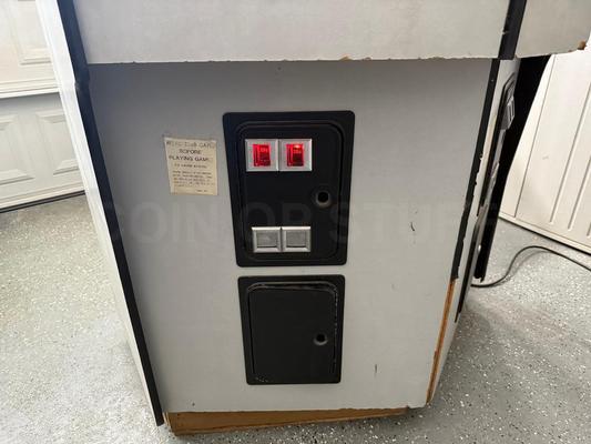 1984 Nintendo VS Dual Baseball Upright Arcade Machine Image