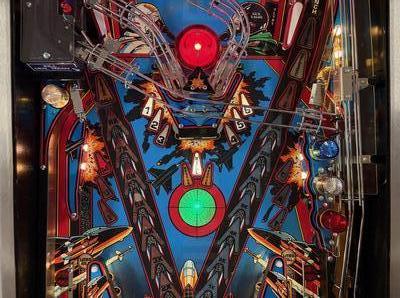 1987 Williams F-14 Tomcat Pinball Machine Image