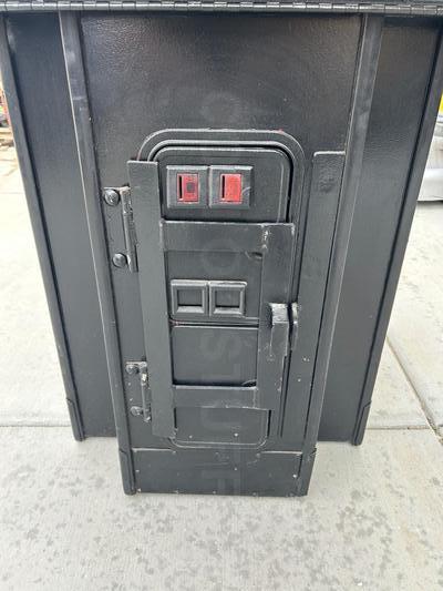 1989 SNK Neo-Geo Upright 4 Cartridge Arcade Cabinet Image