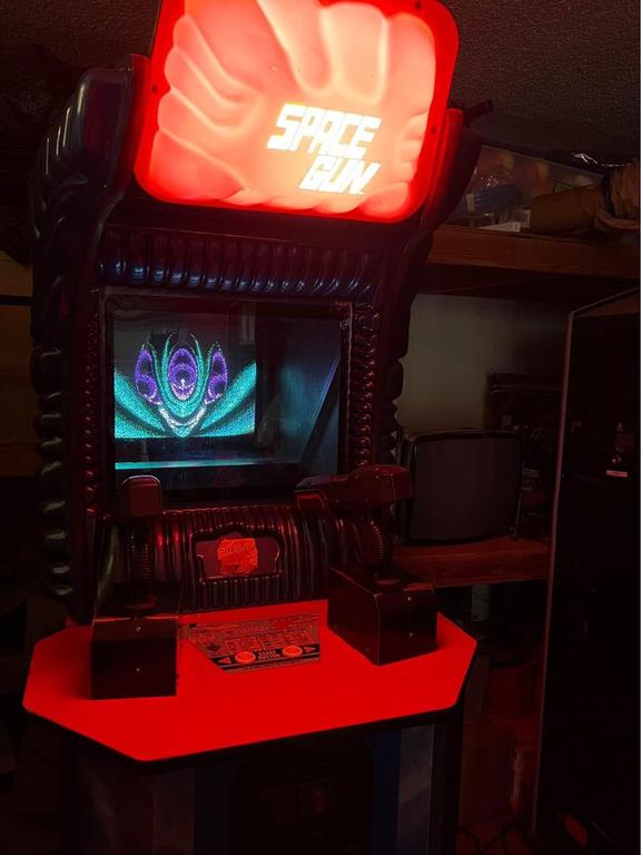 1990 Taito Space Gun Upright Arcade Machine