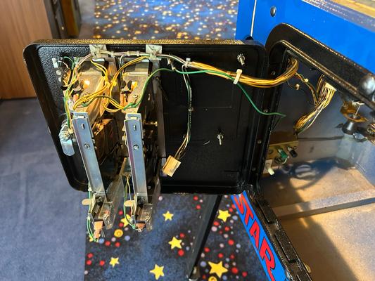 1992 Data East Star Wars Pinball Machine Image
