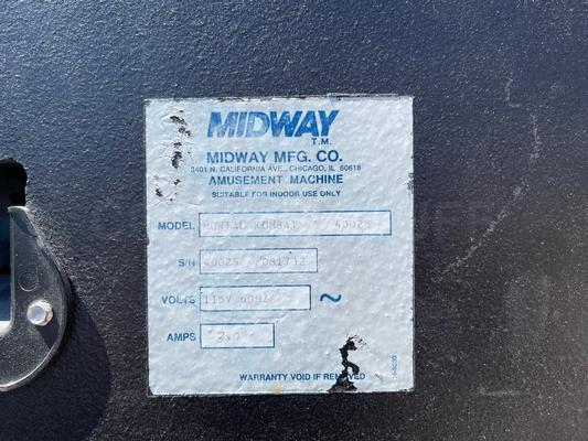 1992 Midway Mortal Kombat Upright Arcade Machine Image