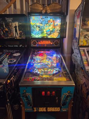 1993 Bally Judge Dredd Pinball Machine