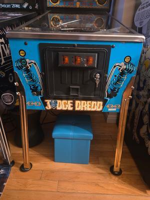 1993 Bally Judge Dredd Pinball Machine Image
